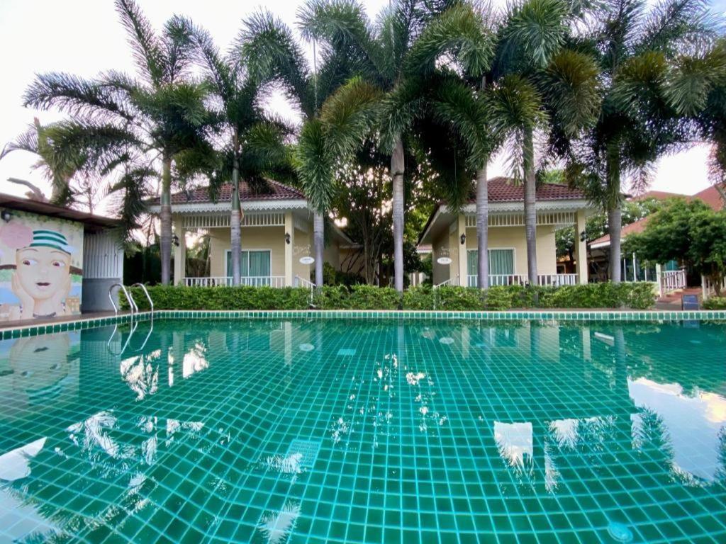 Ruen Maihom Riverside Cottage Канчанабурі Екстер'єр фото